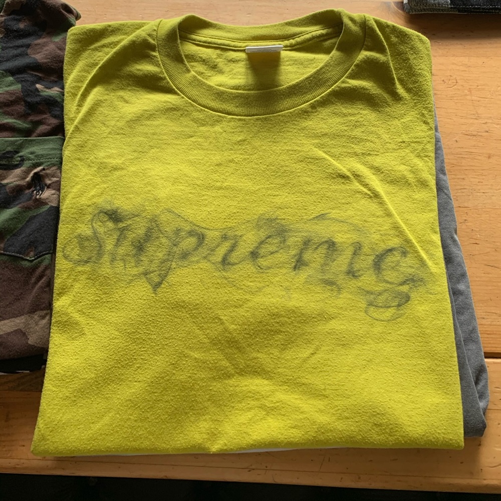 Supreme Smoke tee